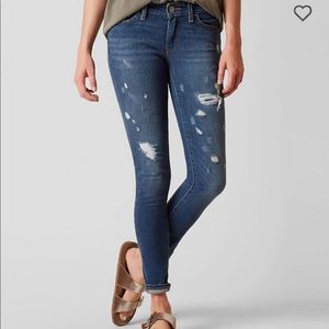 Levi’s 711 skinny